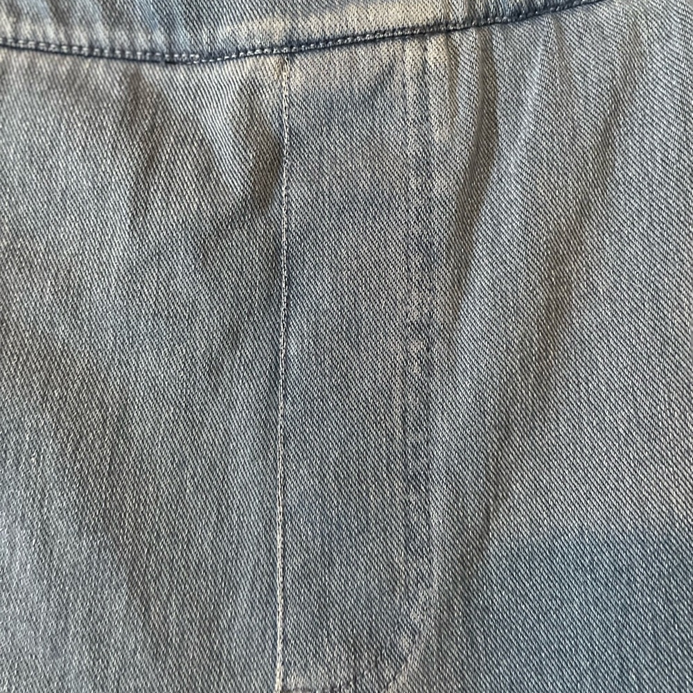 Lands' End Women's Cropped Jeans in Blue - Picture 2 of 9